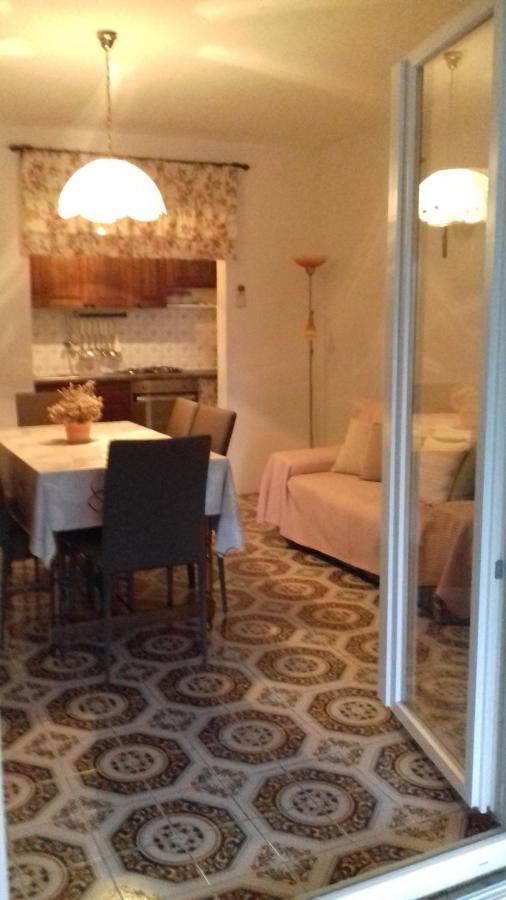 Apartments Bella Lucia Зубовичі Екстер'єр фото